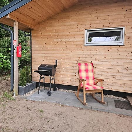 Rykowisko - Domki Caloroczne Nad Jeziorem I Rzeka Neustettin Exterior foto